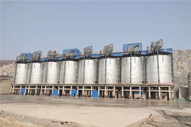 Steel silo